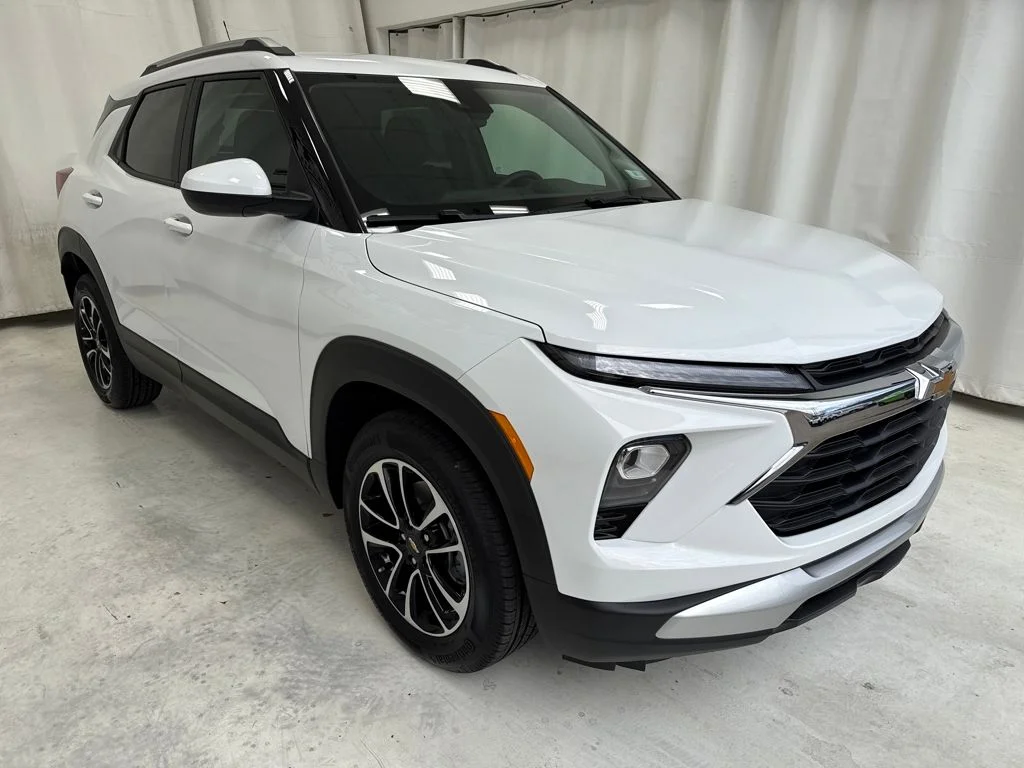 2026 Chevrolet Trailblazer LT - Photo 3