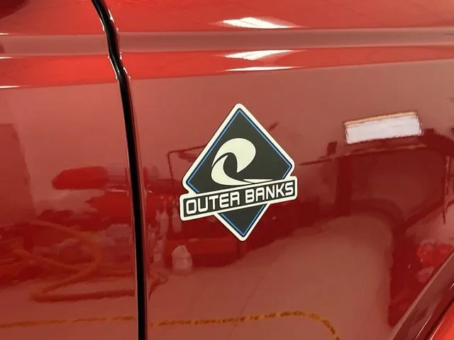 New 2026 Ruby Red Metallic Tinted Clearcoat Ford Outer Banks image 13