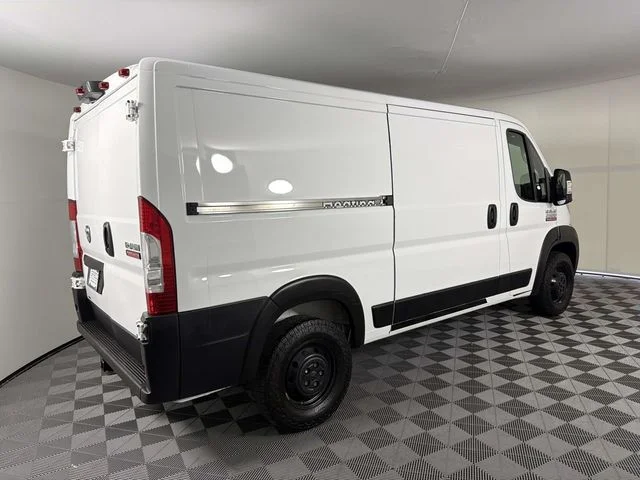 Used 2022 White Ram Base image 4
