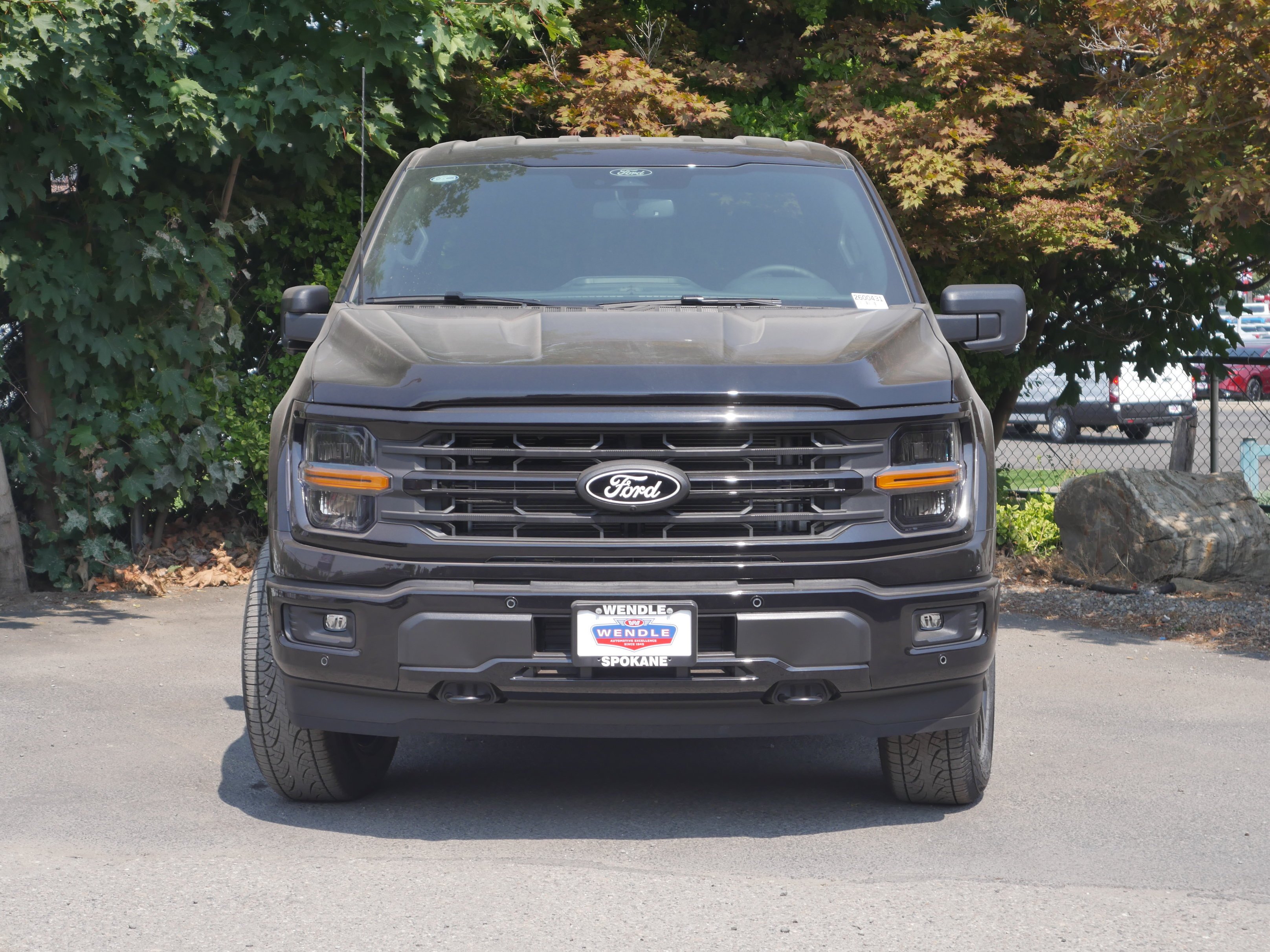 New 2026 Agate Black Metallic Ford XLT image 34