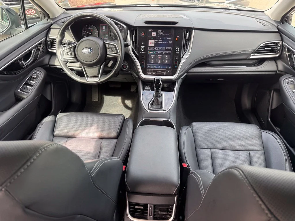 Used 2025 Magnetite Gray Metallic Subaru Limited image 25