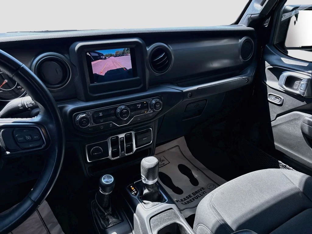 Used 2022 Black Clearcoat Jeep Sport image 21