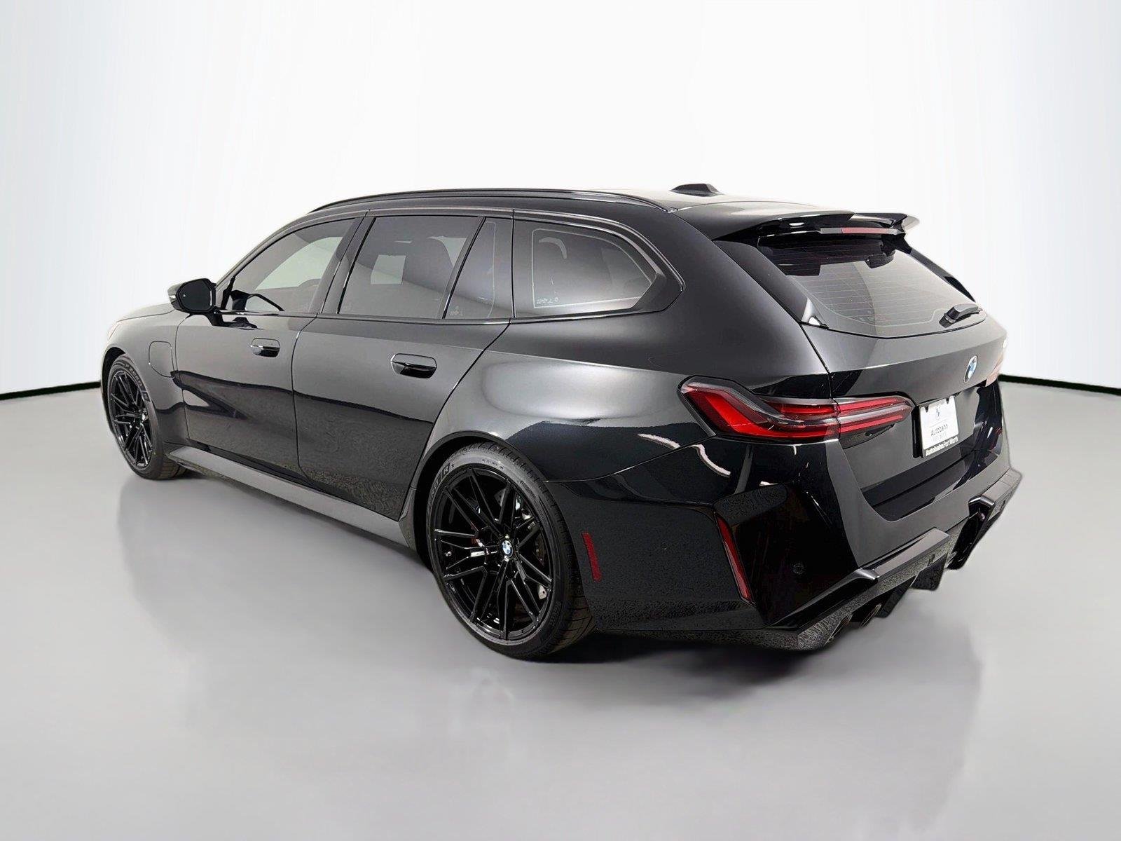 New 2027 Black Sapphire Metallic BMW Touring image 7