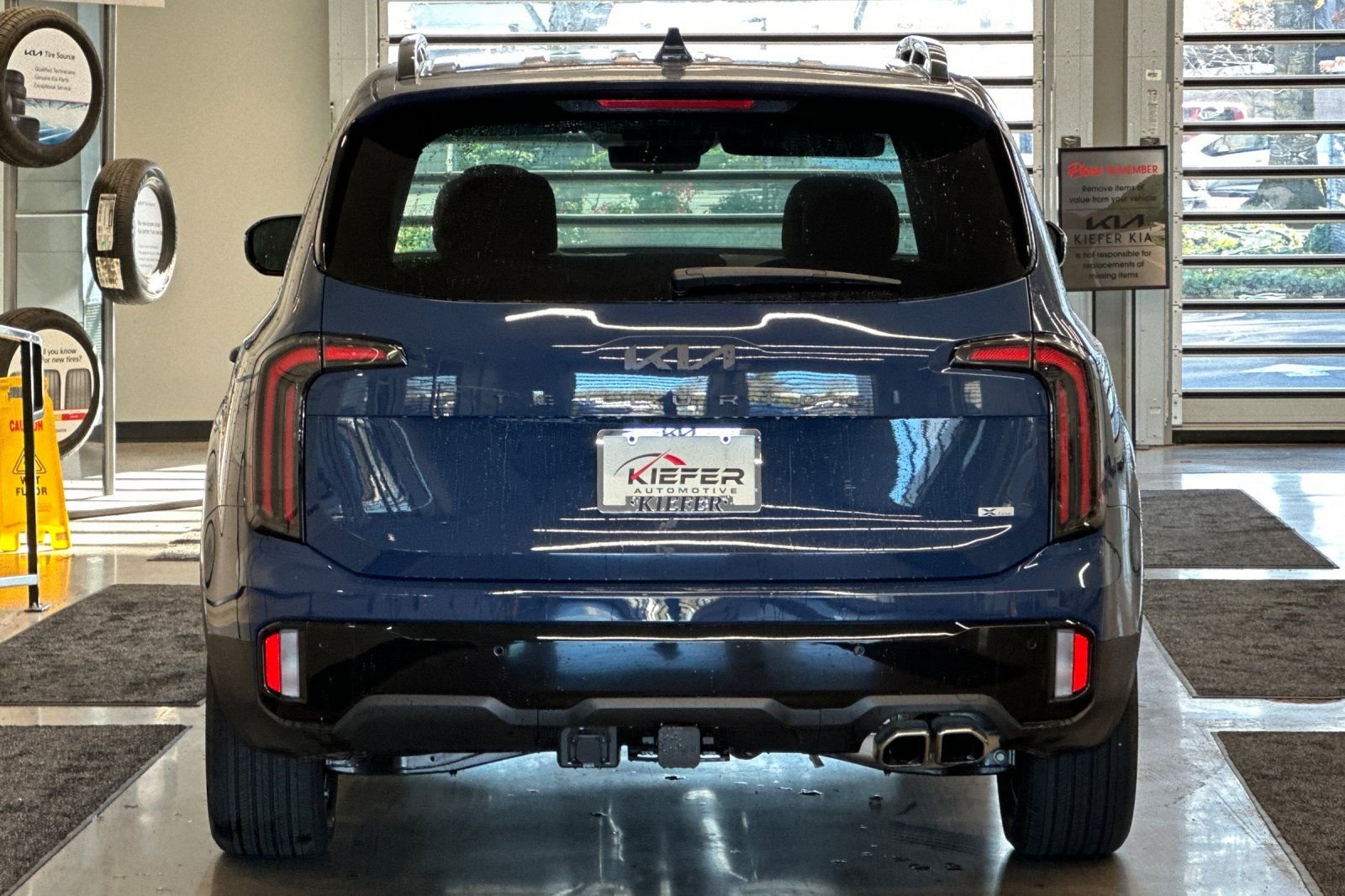 2025 Kia Telluride SX Prestige X-Line - Photo 4