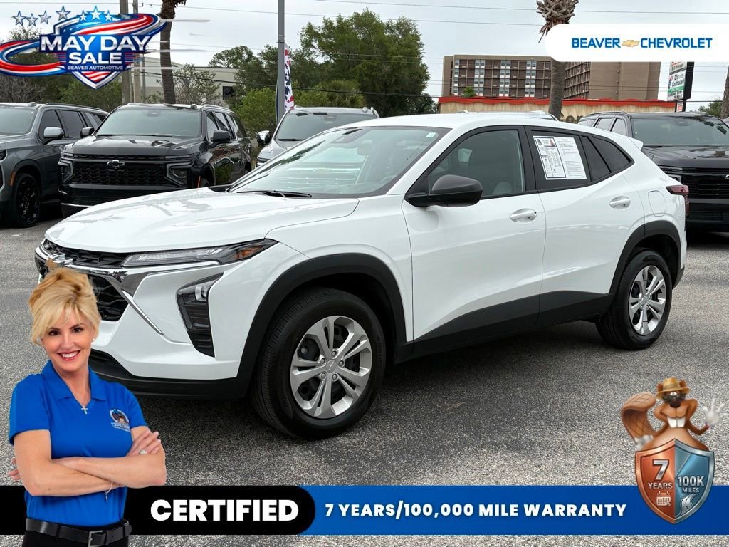 2025 Chevrolet Trax LS's photo