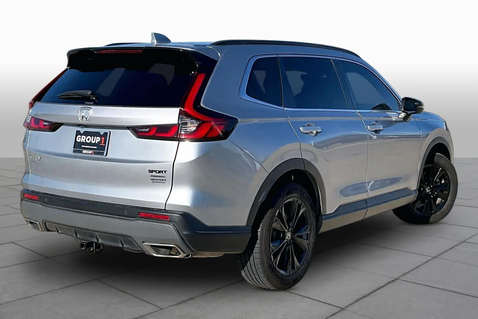 Used 2023 Lunar Silver Metallic Honda Sport Touring image 13