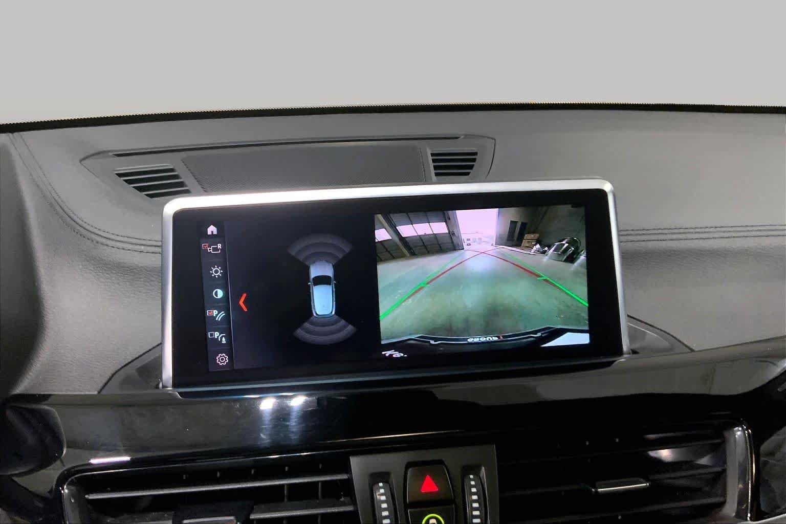 Used 2022 Jet Black BMW sDrive28i image 29
