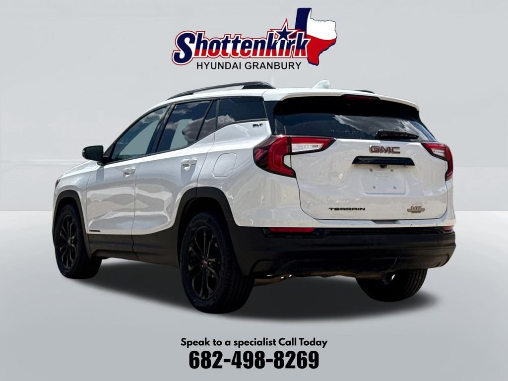 Used 2022 White GMC SLT image 8