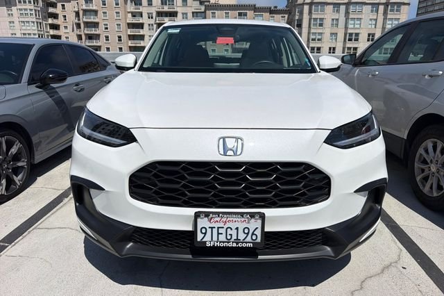 Certified Used 2025 Platinum White Pearl Honda LX image 3