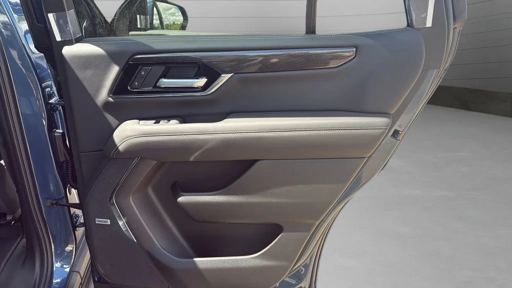 New 2026 Downpour Metallic GMC Elevation image 13