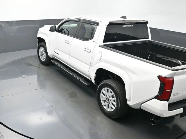 Used 2024 White Toyota SR5 image 40
