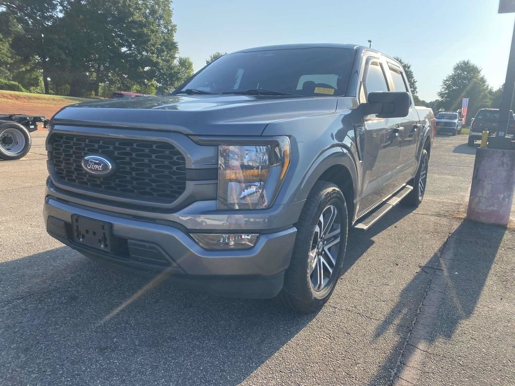 Used 2023 Gray Metallic Ford XL image 3