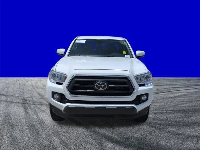 Used 2023 White Toyota SR5 image 14