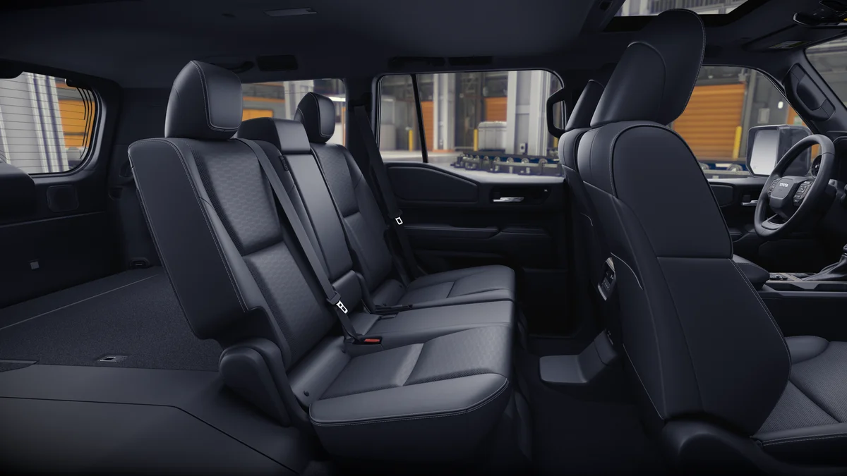 New 2027 Ice Cap Toyota Land Cruiser image 21