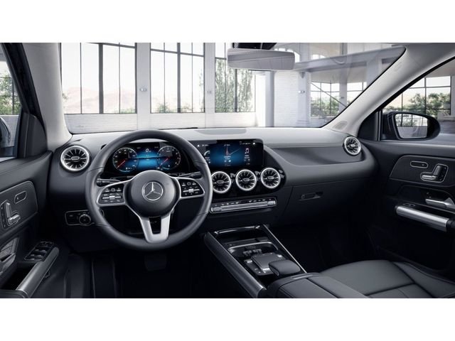 Used 2023 Black Mercedes-Benz GLA 250 image 3