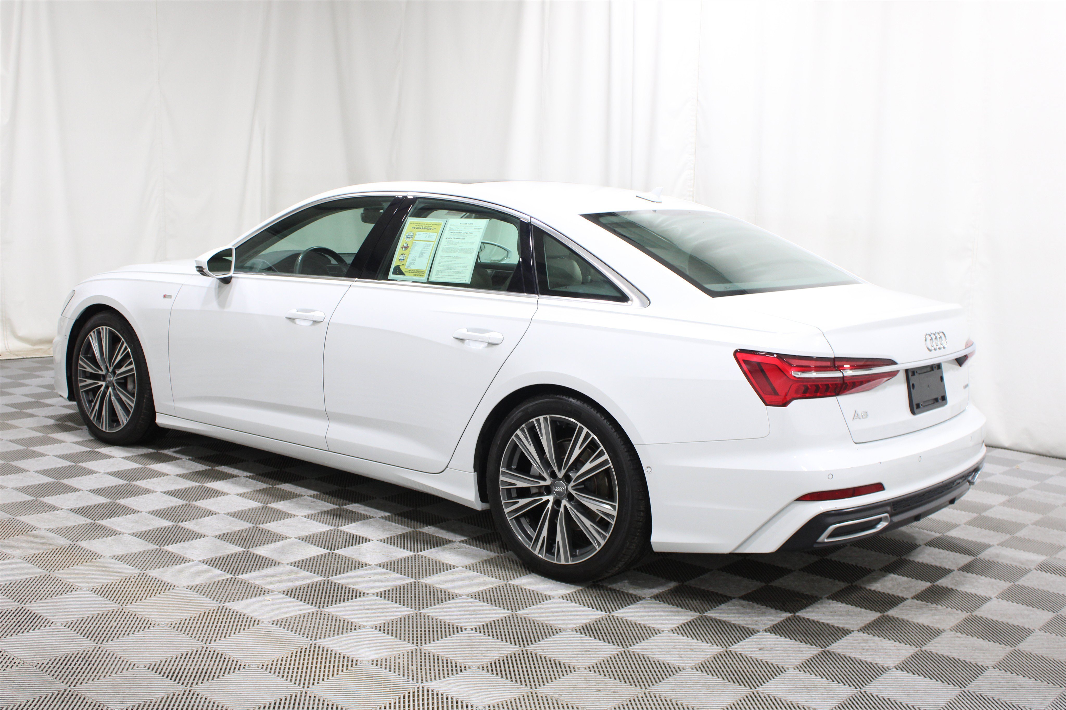Used 2019 Glacier White Metallic Audi Premium Plus All-Wheel Drive image 31