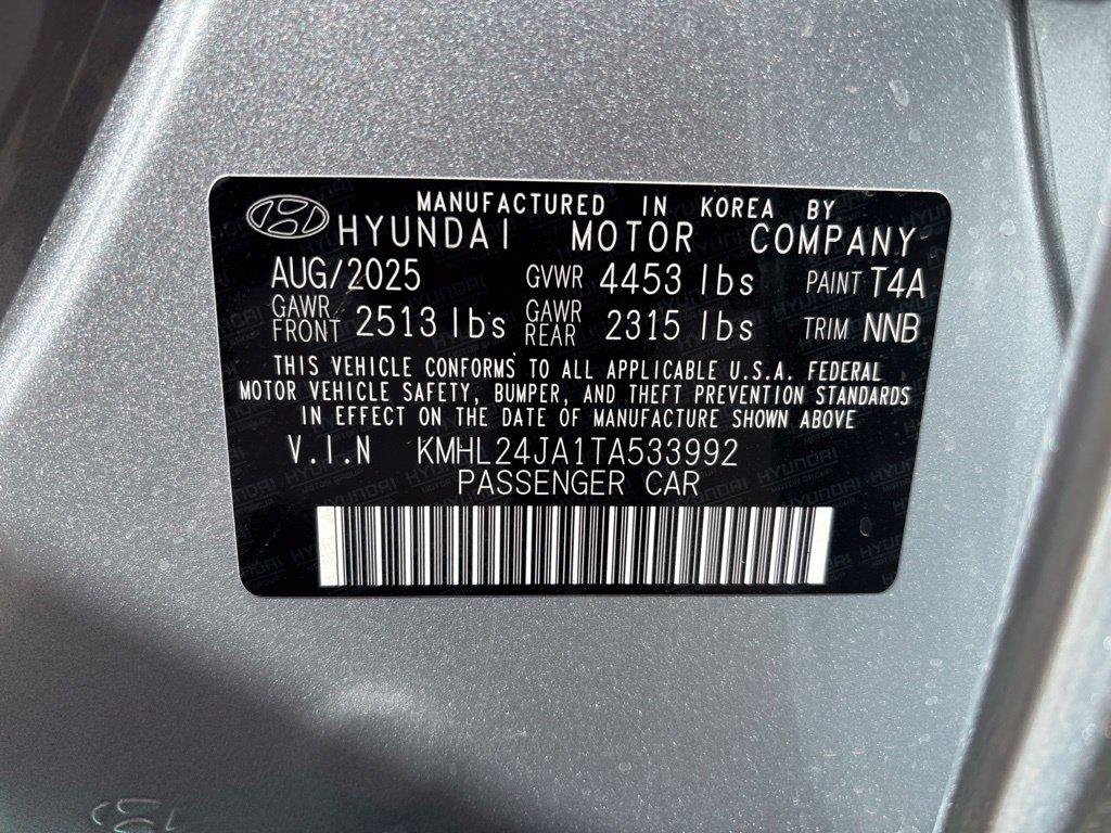 New 2026 Silver Hyundai SE image 11