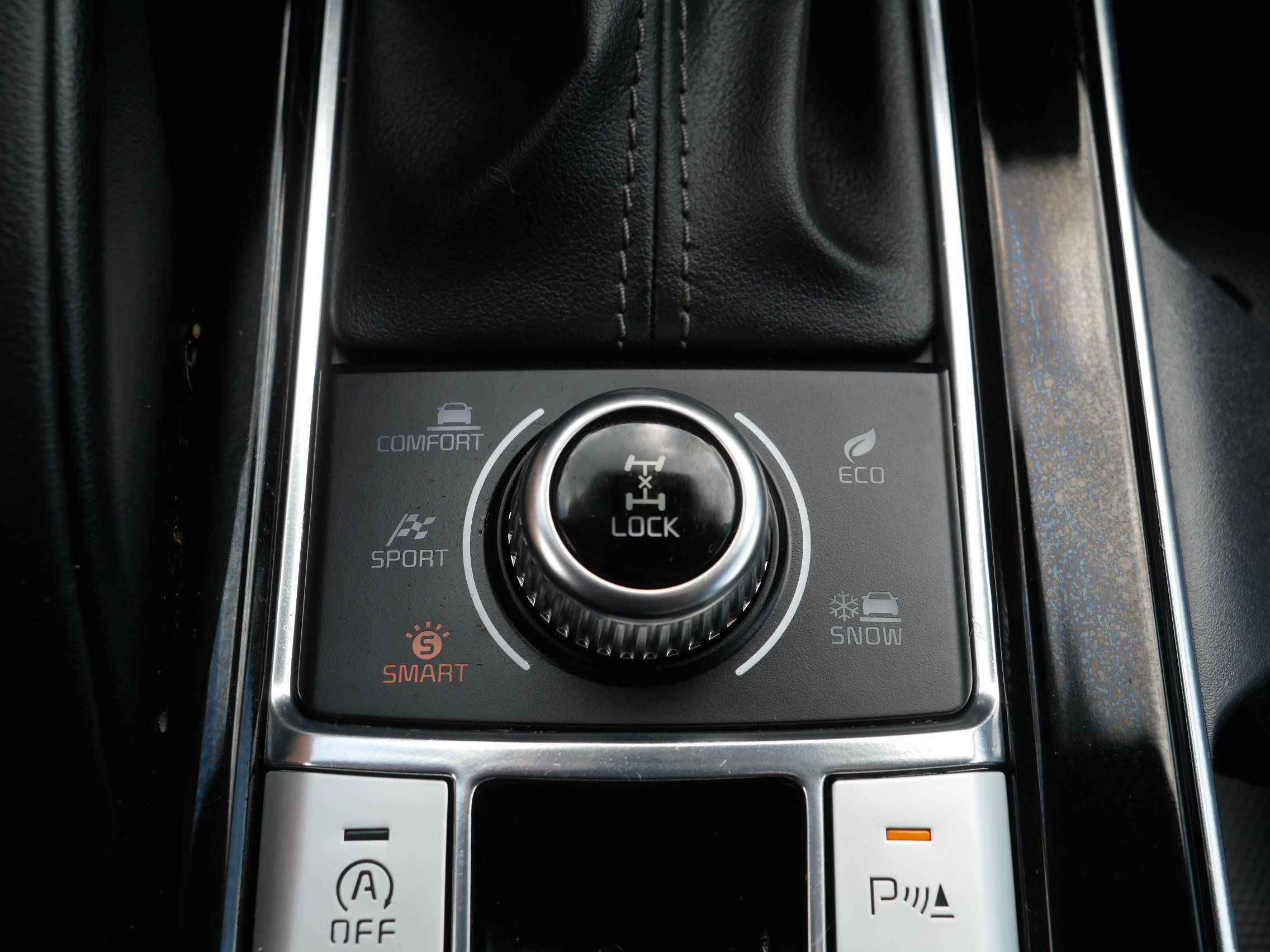 Used 2022 Black Copper Kia SX image 32