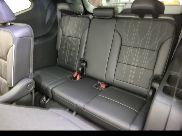 2026 Buick Enclave Avenir - Photo 10