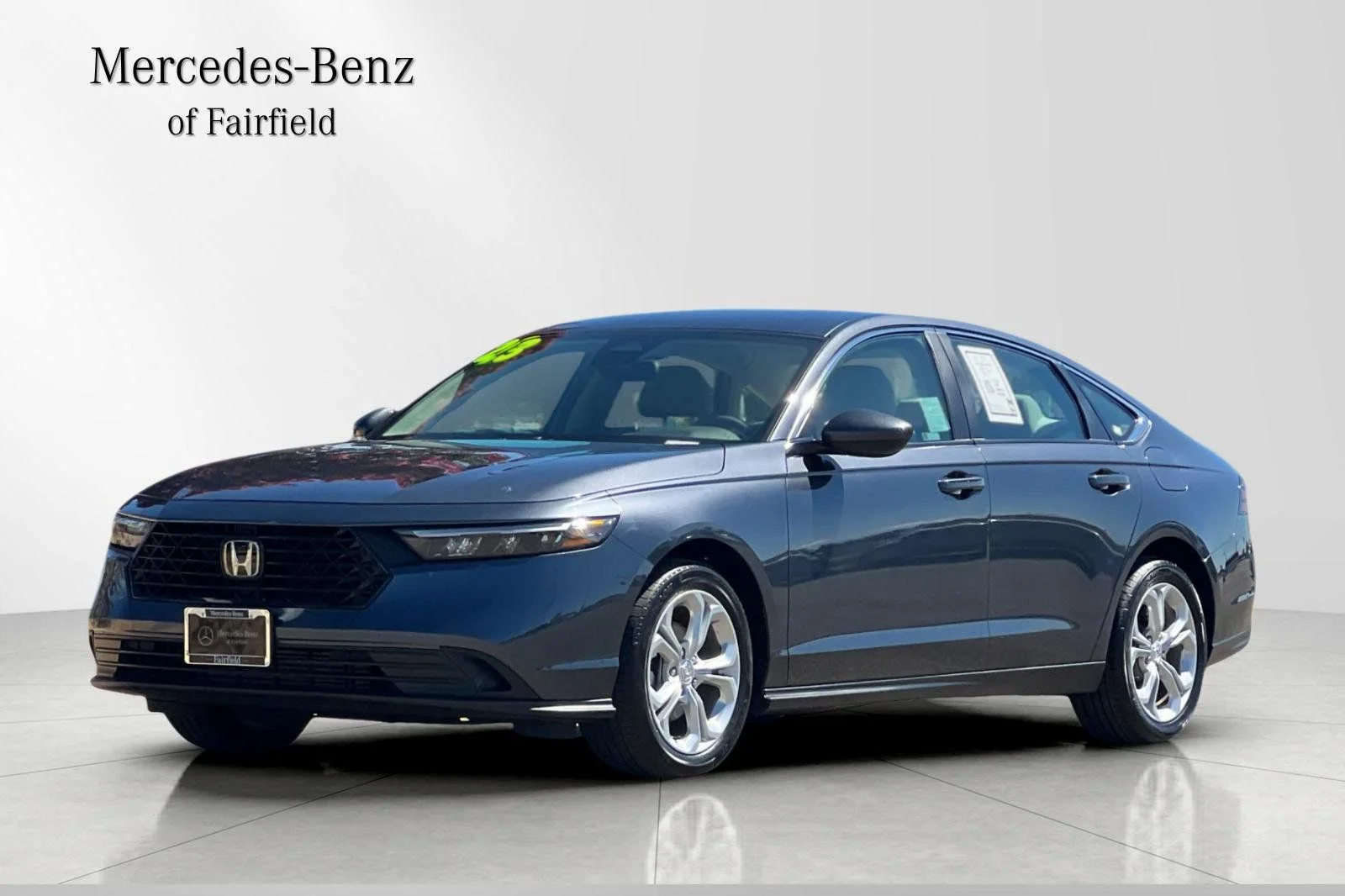 Used 2023  Honda LX image 1