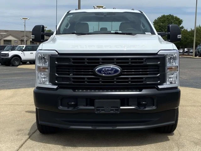 New 2026 Oxford White Ford  image 6