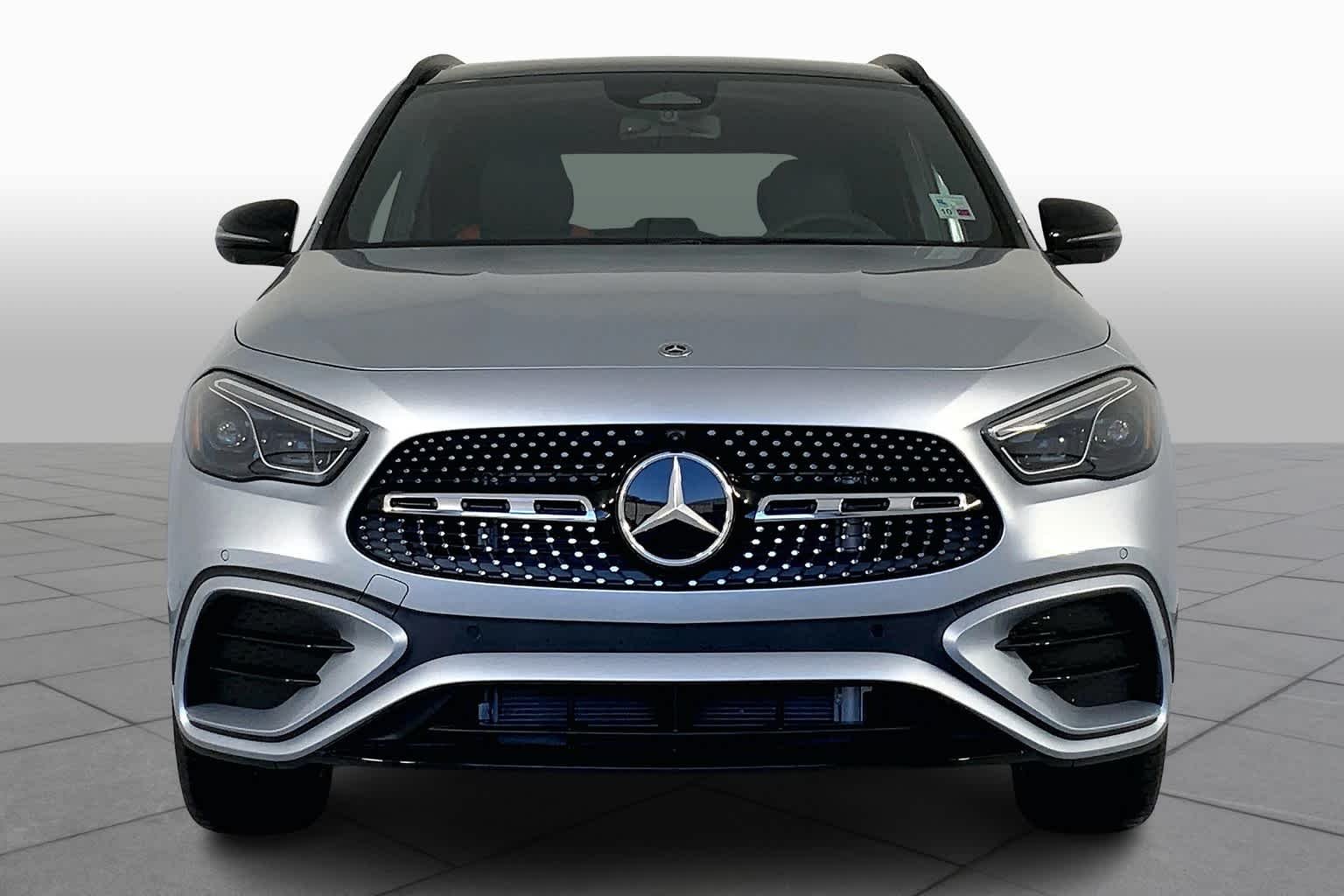 Certified Used 2025 Cirrus Silver Metallic Mercedes-Benz GLA 250 image 3