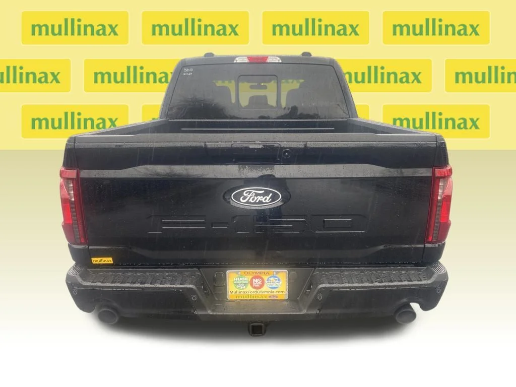 New 2026 Black Ford XLT image 5