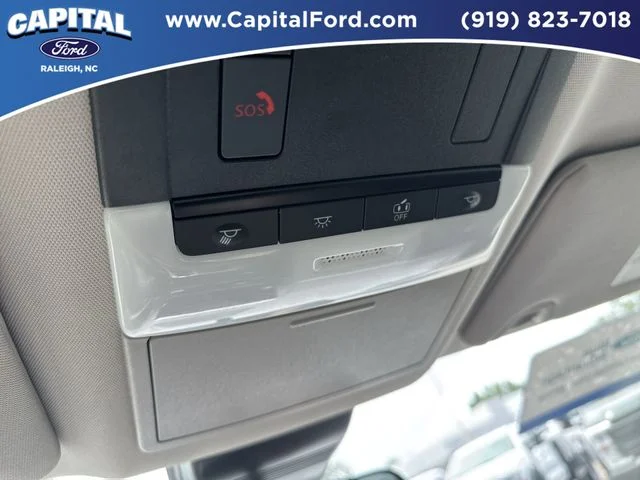 Used 2025 Black Nissan 2.5 SV image 32
