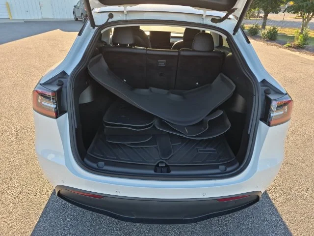Used 2021 White Tesla Long Range image 30