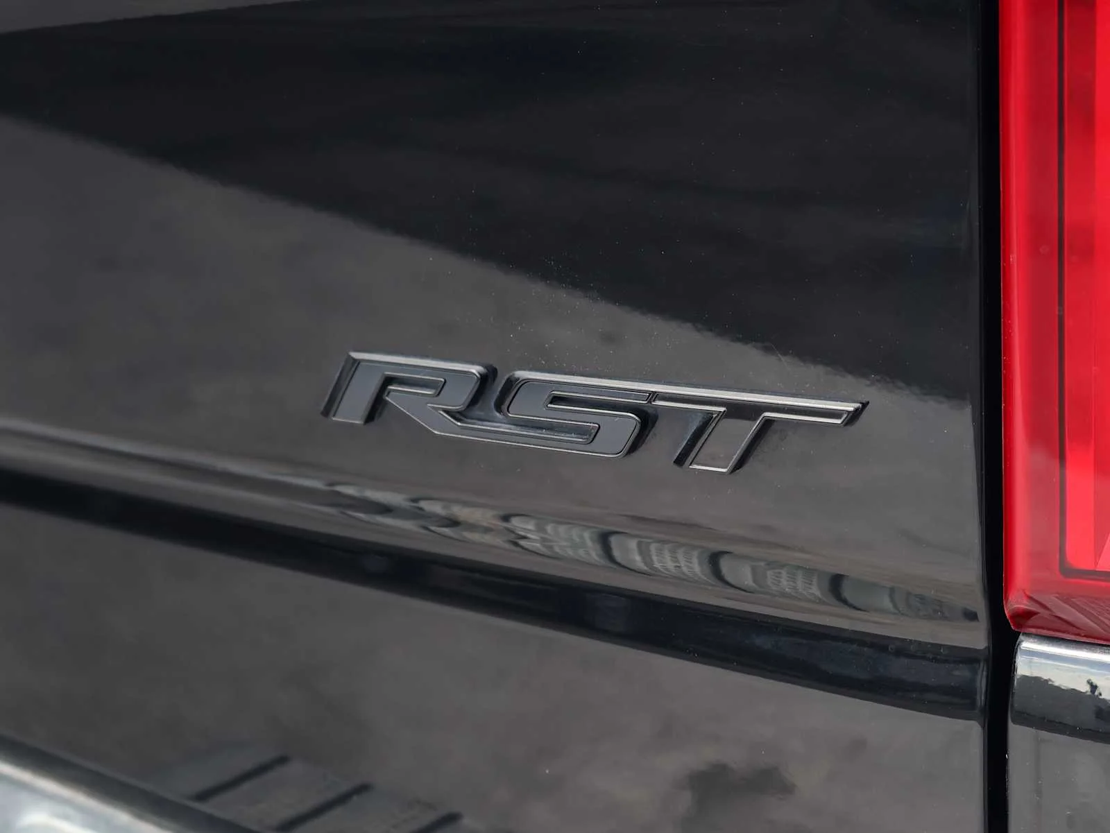 Used 2019 Black Chevrolet RST image 11