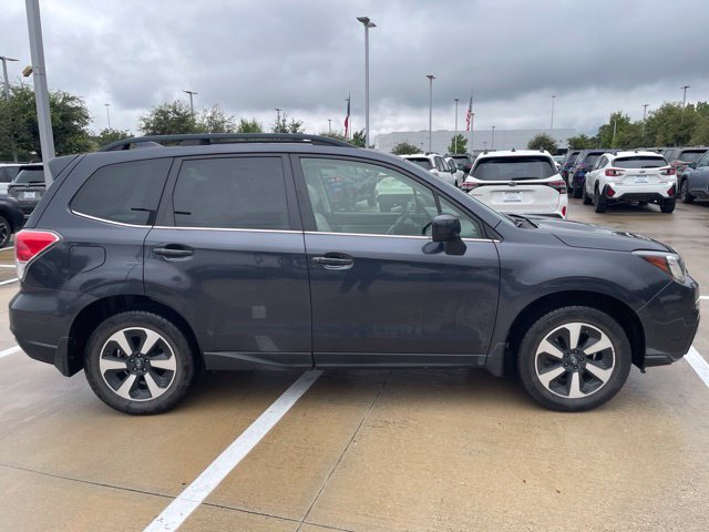 Used 2018 Dark Gray Metallic Subaru 2.5i Limited image 2