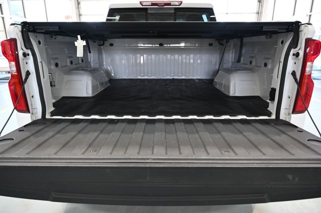 Used 2021 White Chevrolet LTZ image 7