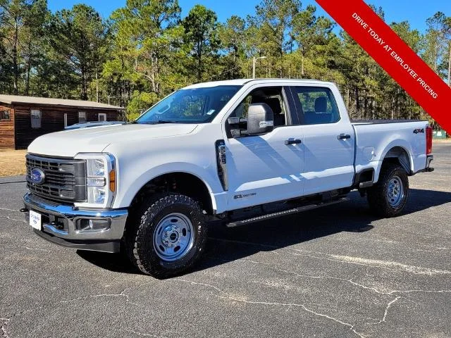 New 2026 Oxford White Ford F-250® XL image 31