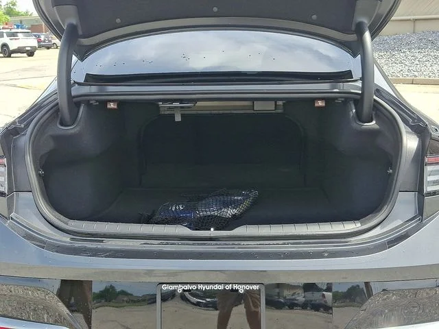 Used 2024 Gray Hyundai SEL image 30