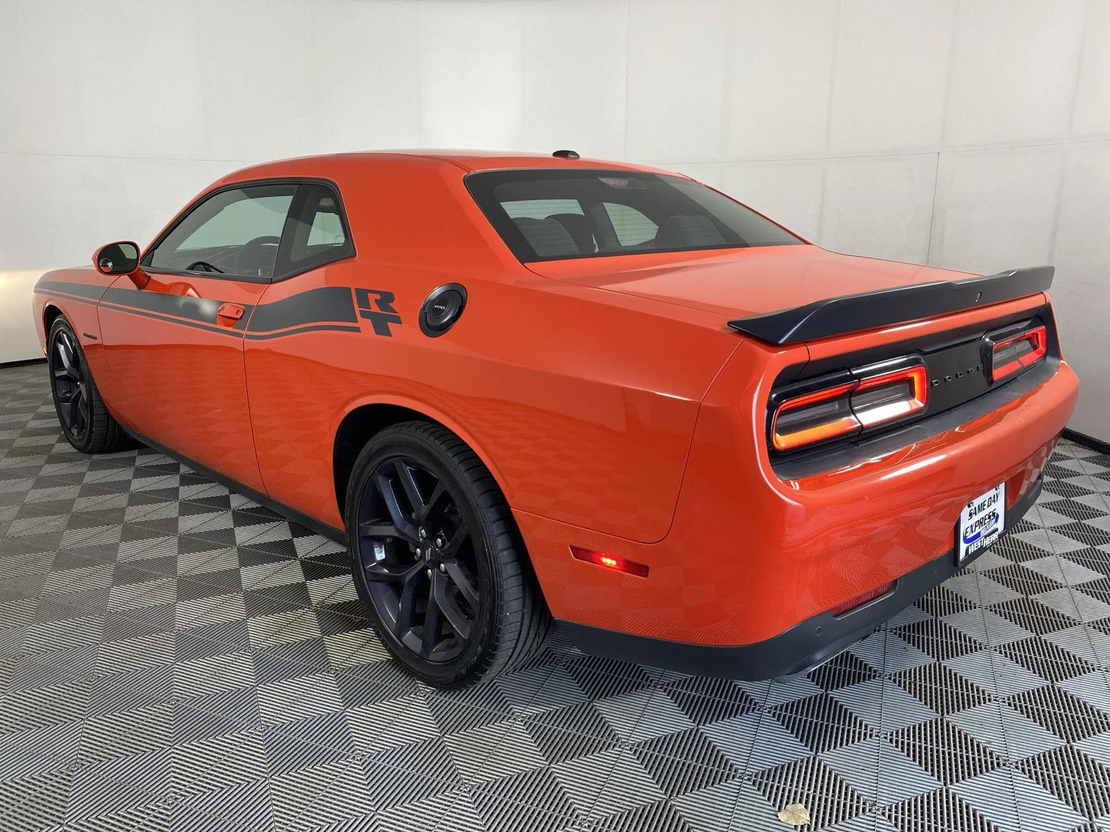 Used 2021 Go Mango Dodge R/T image 14