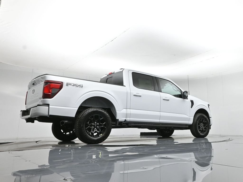 New 2026 Oxford White Ford XLT image 49