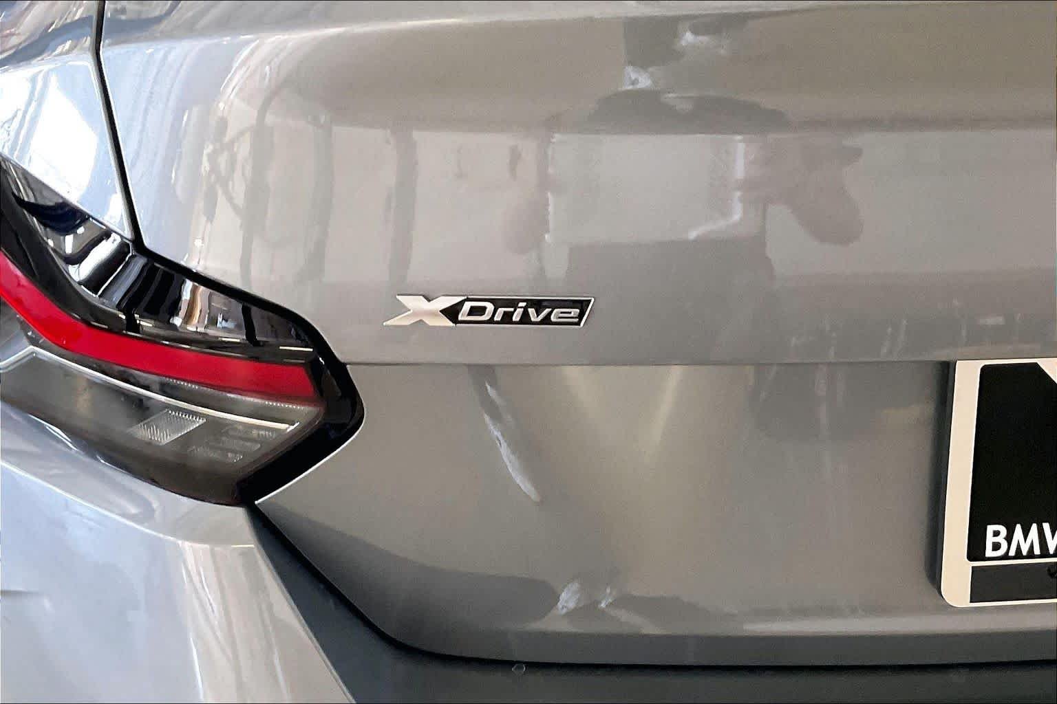 New 2026 Skyscraper Grey Metallic BMW M240i xDrive image 15