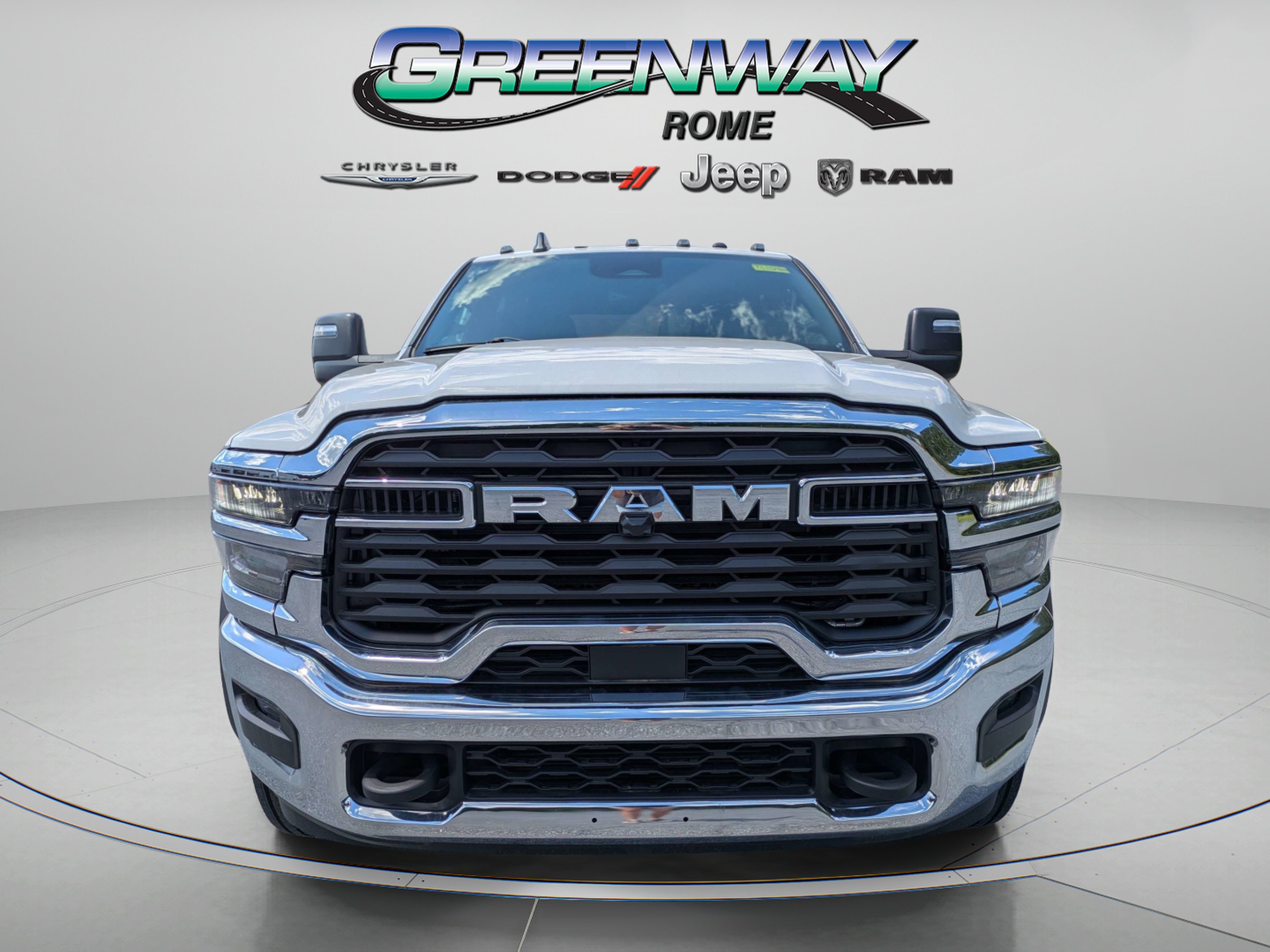 New 2026 Bright White Clear-Coat Exterior Paint RAM Tradesman image 3