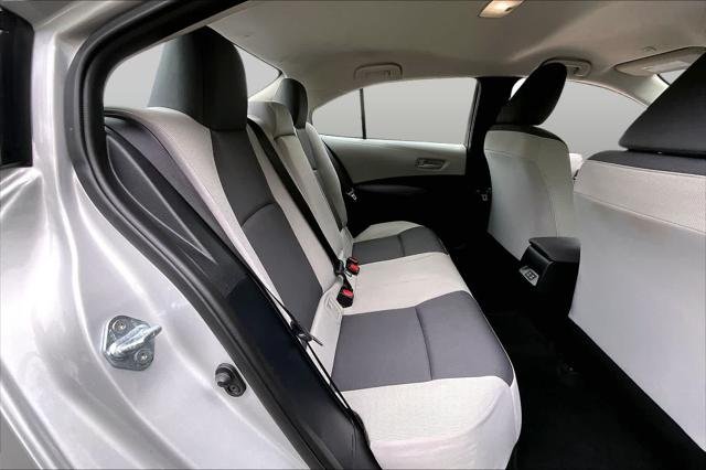 Certified Used 2025 SILVER ME. Toyota  image 18