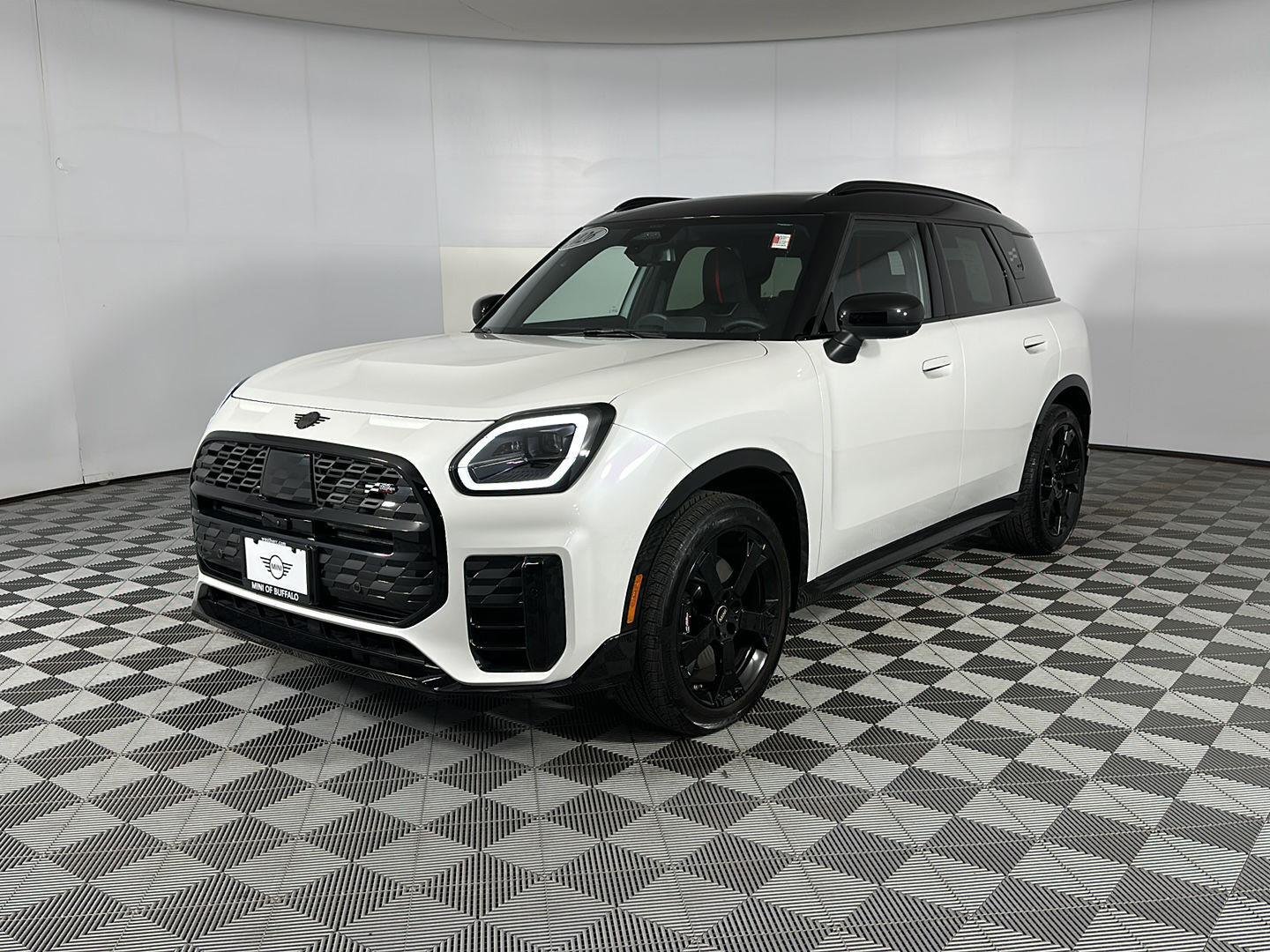 Used 2027 Nanuq White Metallic MINI S image 5