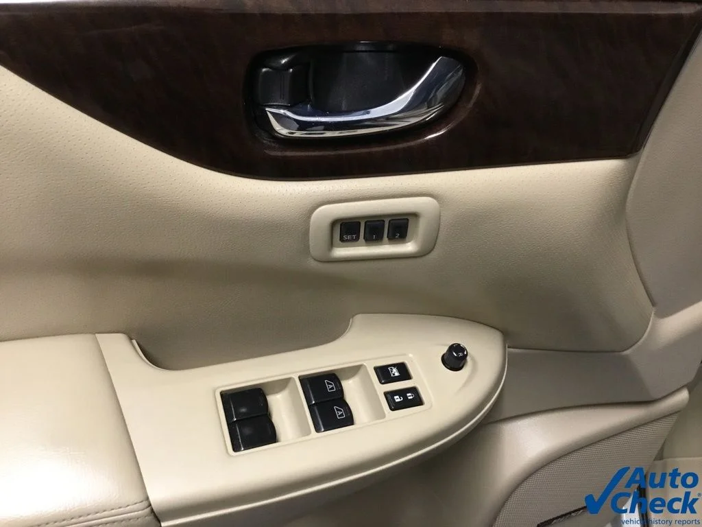 Used 2011 White Nissan 3.5 LE image 23