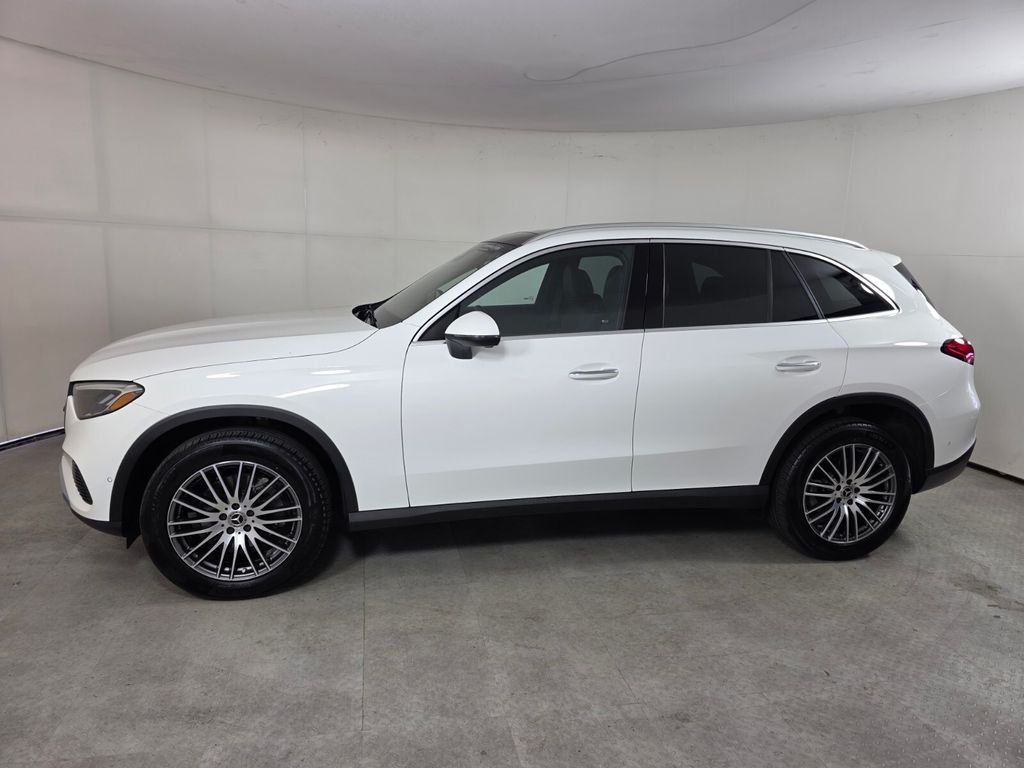 Certified Used 2025 White Mercedes-Benz GLC 300 image 7