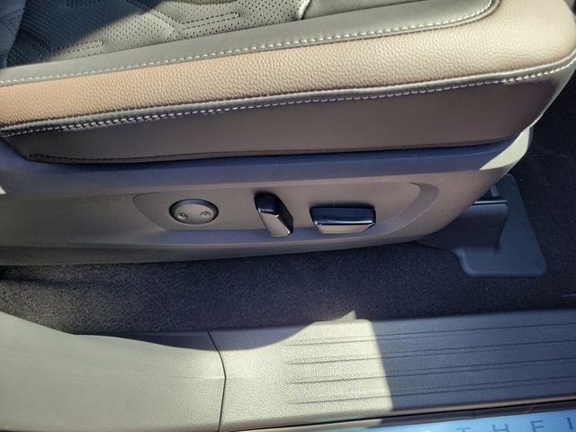 New 2026 Nissan Pathfinder Platinum