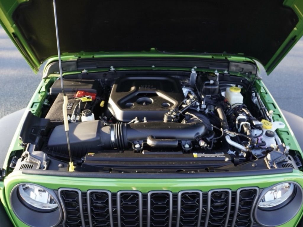 New 2026 Mojito Clear-Coat Exterior Paint Jeep Sport S image 27