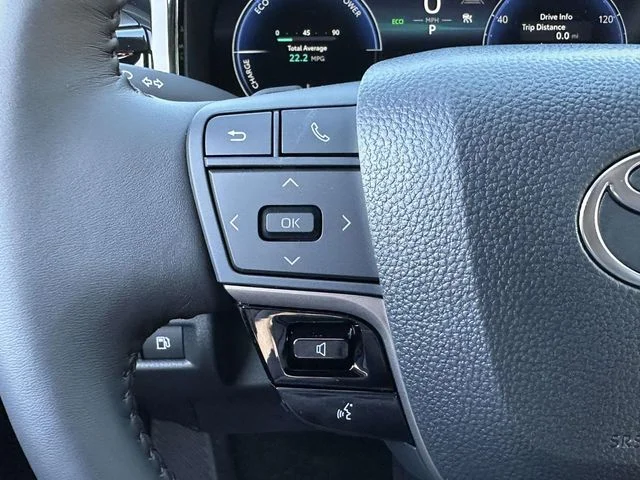 2026 Toyota Camry XSE - Photo 23