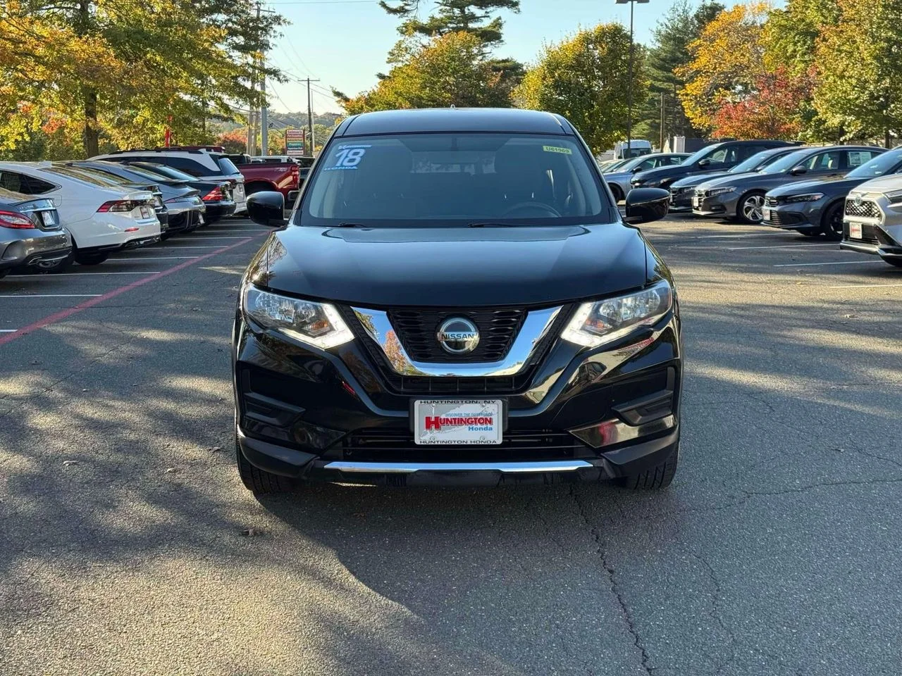 Used 2018 Nissan Rogue S with VIN KNMAT2MV6JP591330 for sale in Huntington, NY