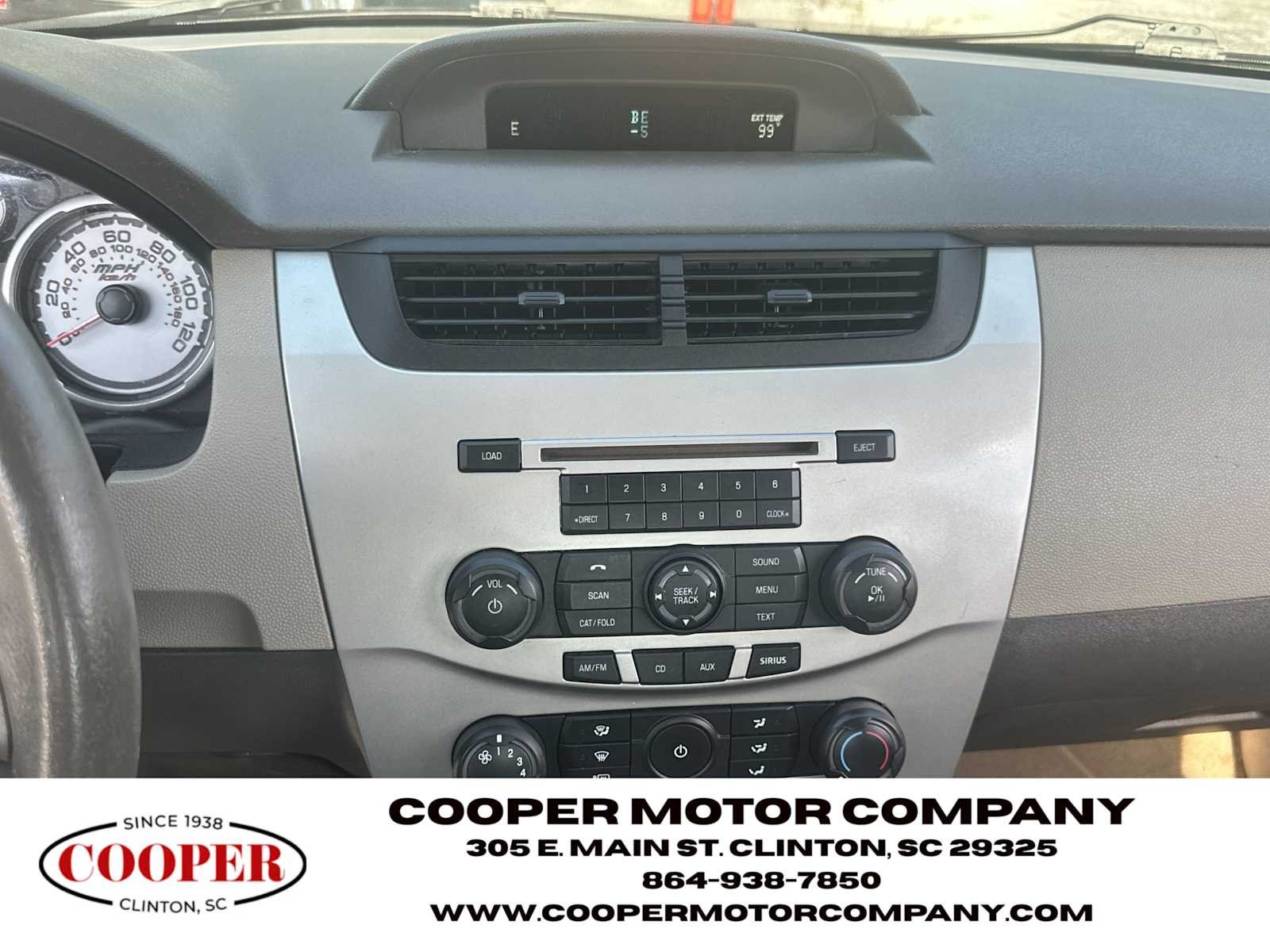 Used 2010 BLACK Ford SE image 22
