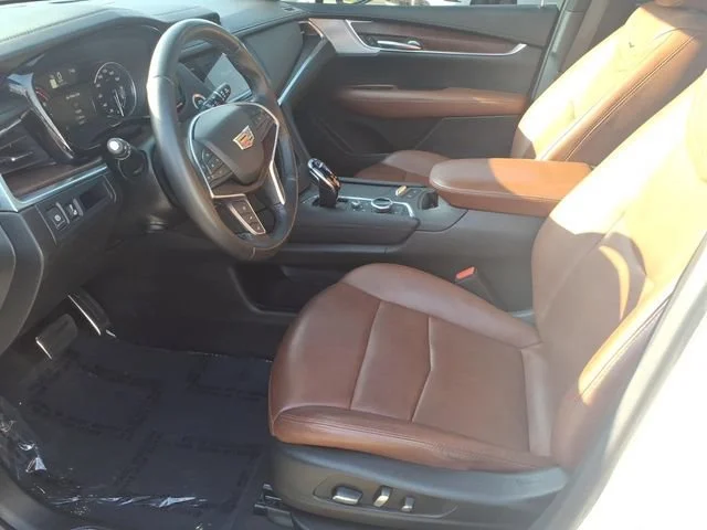 Certified Used 2024 Crystal White Tricoat Cadillac Premium Luxury image 11