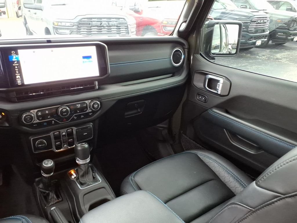 Used 2024 Green Jeep High Altitude 4xe image 13