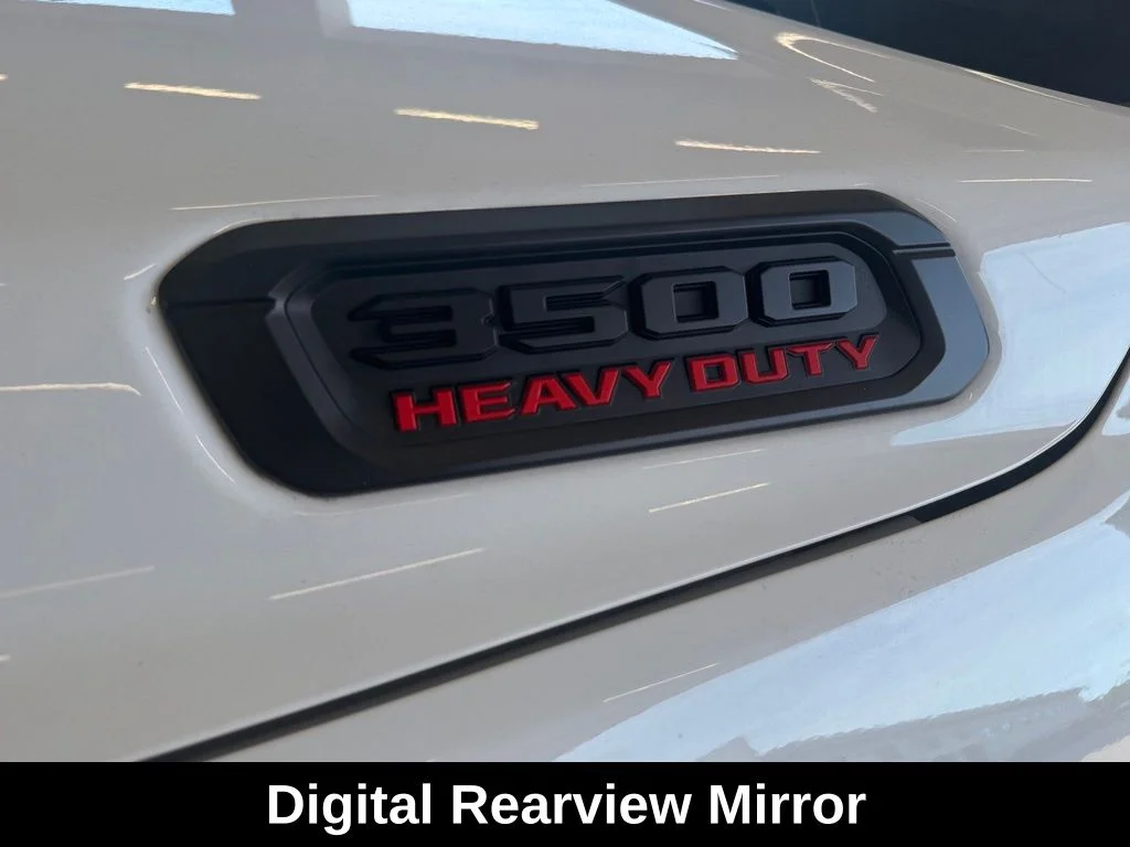 2025 RAM 3500 Chassis Tradesman - Photo 28
